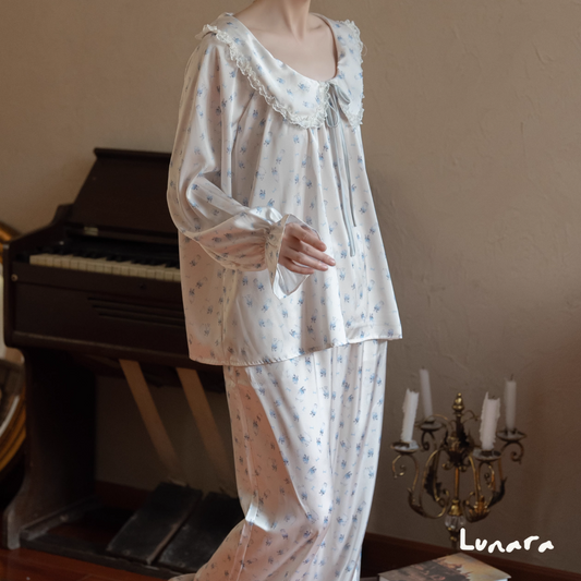 Rosette Dream – Soft Silky Princess Sleepwear