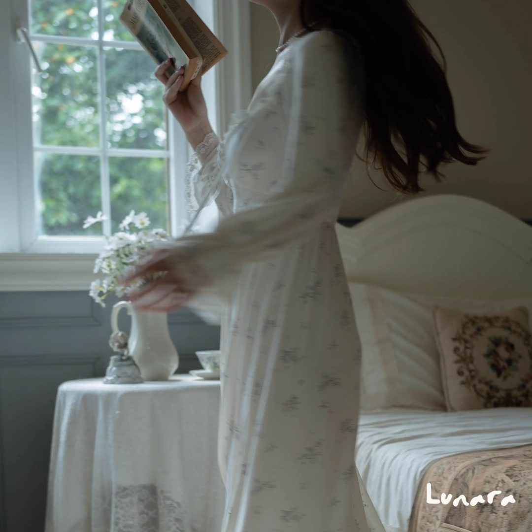 Silky Bloom - Elegant Lace Sleepwear