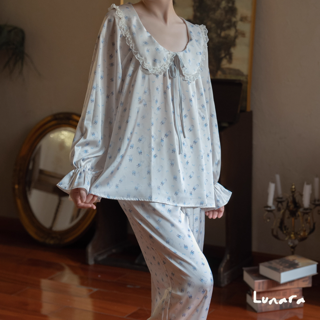 Rosette Dream – Soft Silky Princess Sleepwear